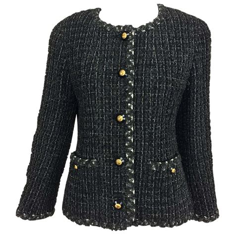 chanel tweedjacke|Chanel tweed jacket.